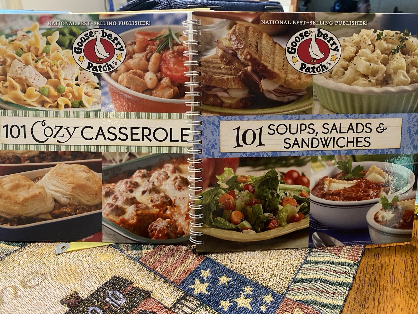 Gooseberry Patch Recipe Books. 101 Cozy Casseroles 101 Soup Salad & Sandwiches.