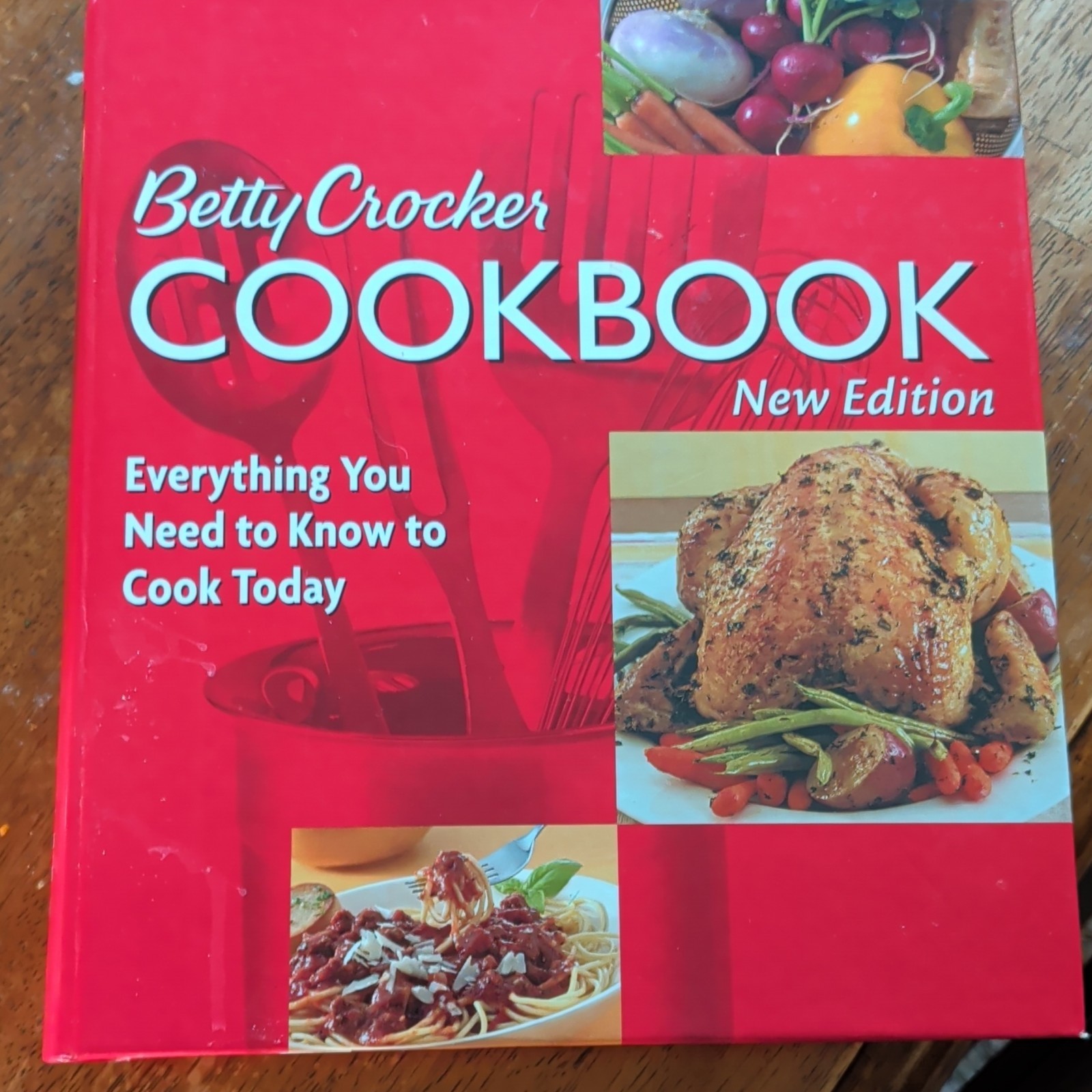 Betty Crocker Big Red Cookbook Tenth Edition Ringbound 2005 New Edition