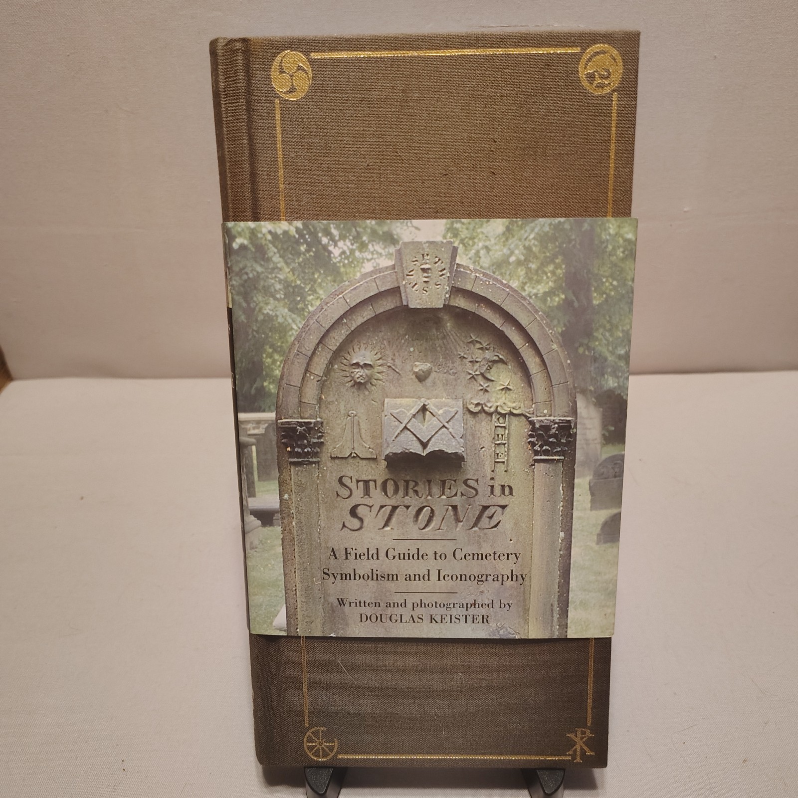 Stories in Stone Douglas Keister 1st Ed Cemetery Symbolism Iconography HC