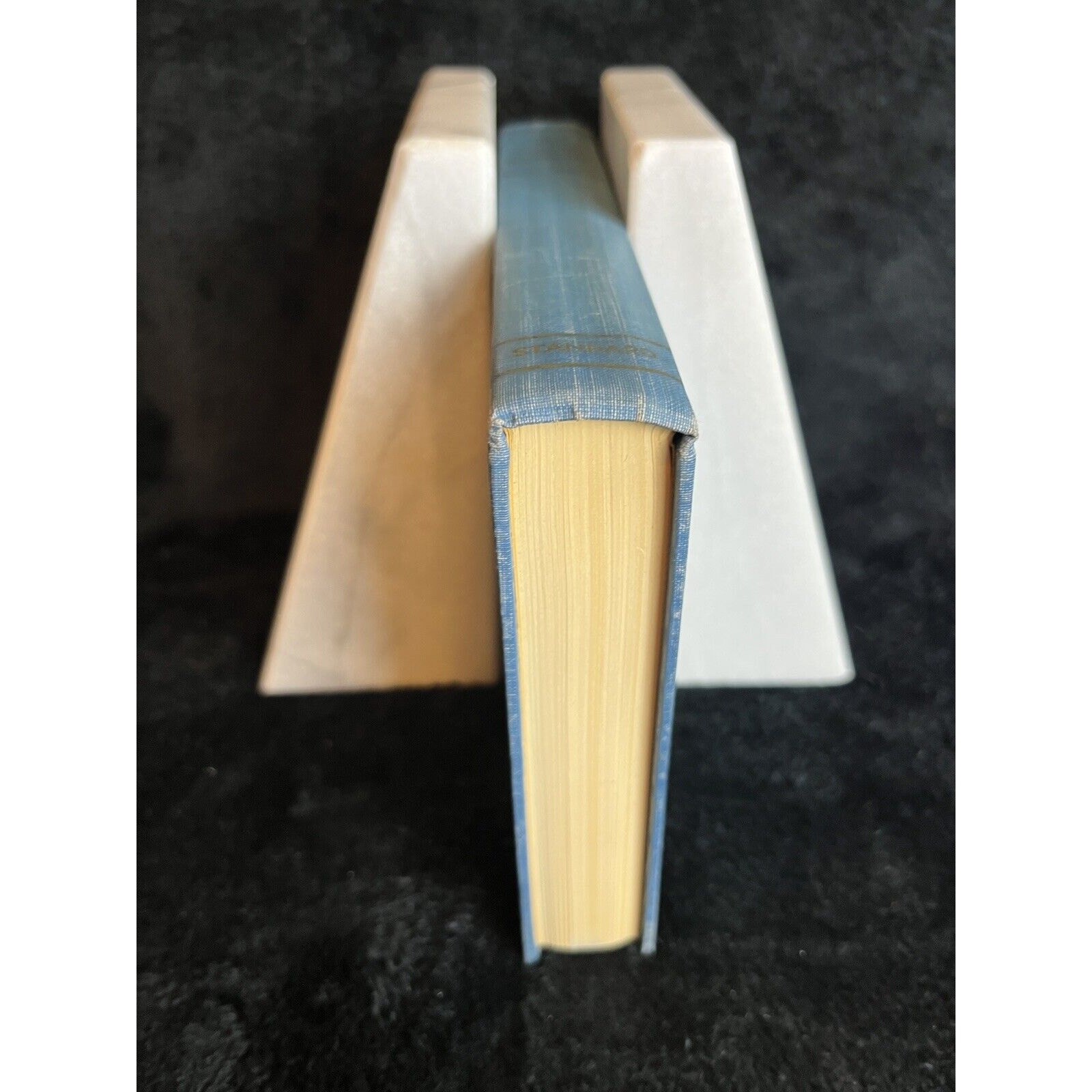 600 Doctrinal Illustrations Hardcover Pub 1/1/1941 by Jacobs, Murch and Thornton