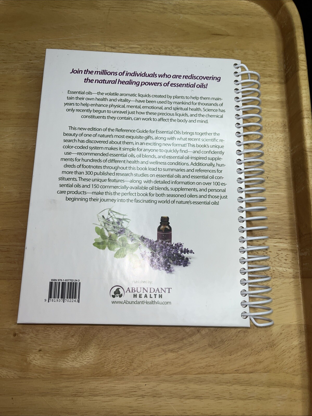 Reference Guide for Essential Oils 2014 Edition Connie Higley Alan Higley
