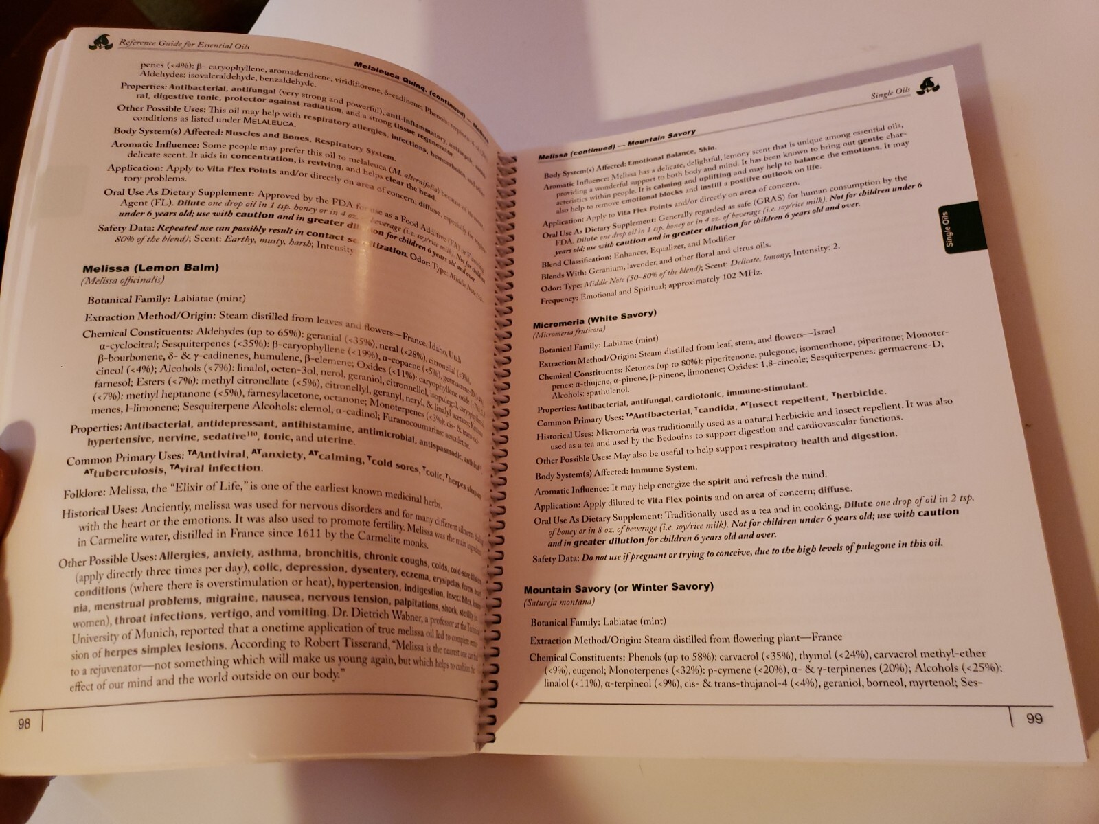 Quick Reference Guide for Using Essential Oils 2013 Connie & Alan Higley Spiral