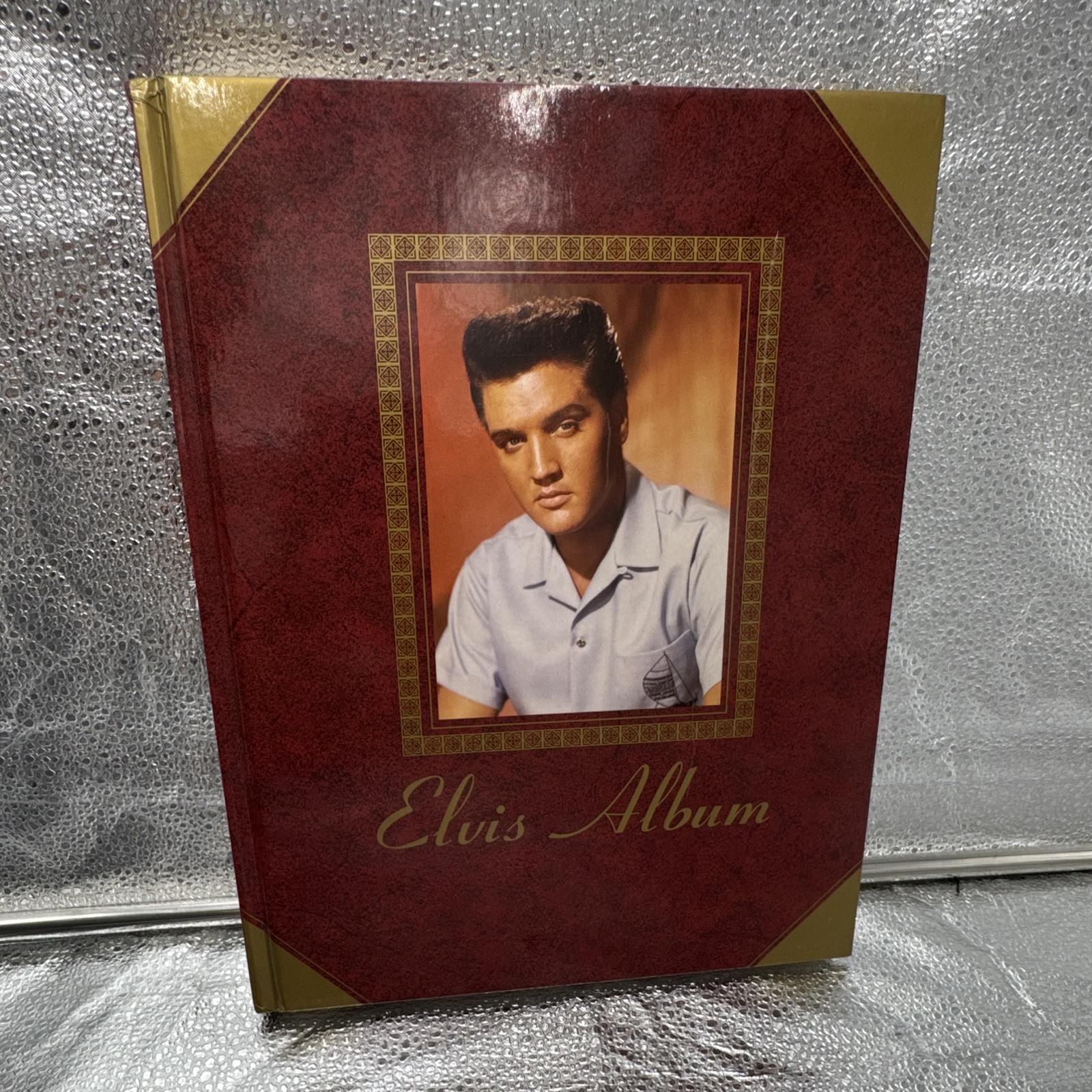 Elvis Album Commemorative Edition Hardcover Louis Weber Illustrated 2001