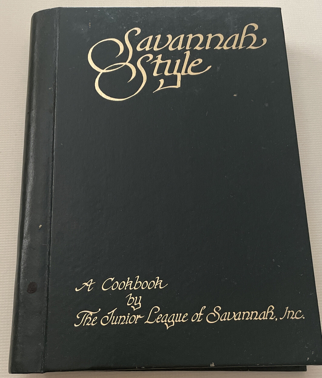 Savannah Style by The Junior League of Savannah 1981 Second Printing hc spiral