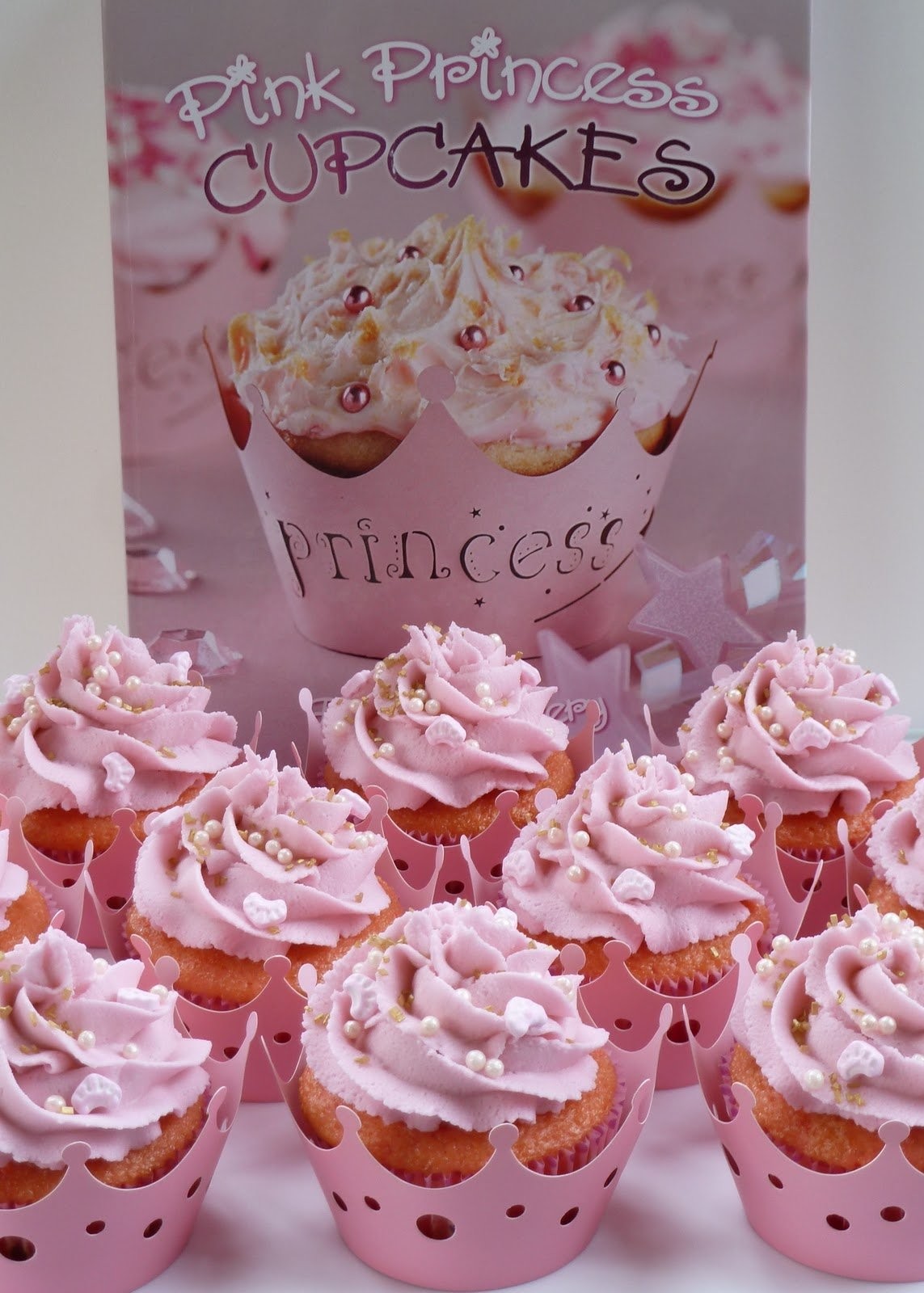 Pink Princess Cupcakes by Beery